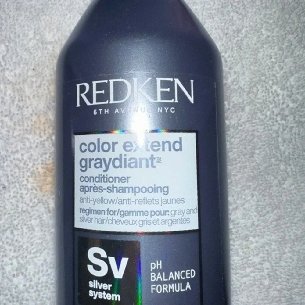 Redken Color Extend Graydiant Conditioner Silver Hair Anti-Yellow care balance